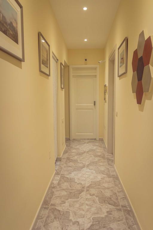 نابولي La Cattedrale Bed & Breakfast المظهر الخارجي الصورة